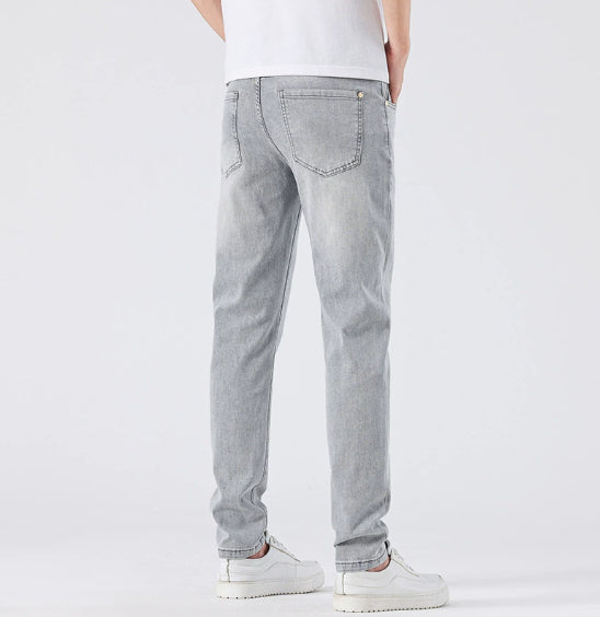 Light Wash Jeans